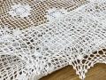 Obrus szydełkowy 95x95 cm biały