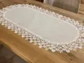 Bieżnik lniany z gipiurą 50x100 cm owalny