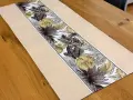 Bieżnik dekoracyjny Flora 40x90 cm beżowy liście kwiaty