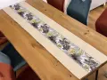 Bieżnik dekoracyjny Flora 40x180 cm beżowy z pasem liści