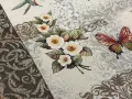 Obrus gobelinowy 100x100 cm Kolibry i Motyle