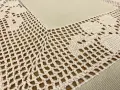 Obrus 130×170 cm z koronką szydełkową ecru