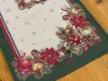 Bieżnik świąteczny gobelinowy 45x140 cm zielony w bombki