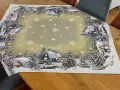 Obrus świąteczny gobelinowy 100x100 cm Zimowa Chatka