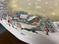 Obrus świąteczny gobelinowy okrągły śr. 140 cm Zimowa Chatka